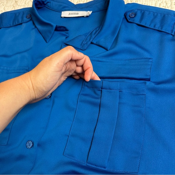 JustFab blue utility pocket oversized shirt (sz M) - Picture 5 of 6